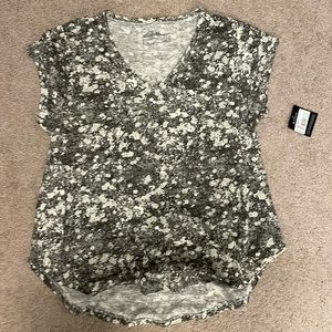 NWT Eddie Bauer Cap Sleeve Top